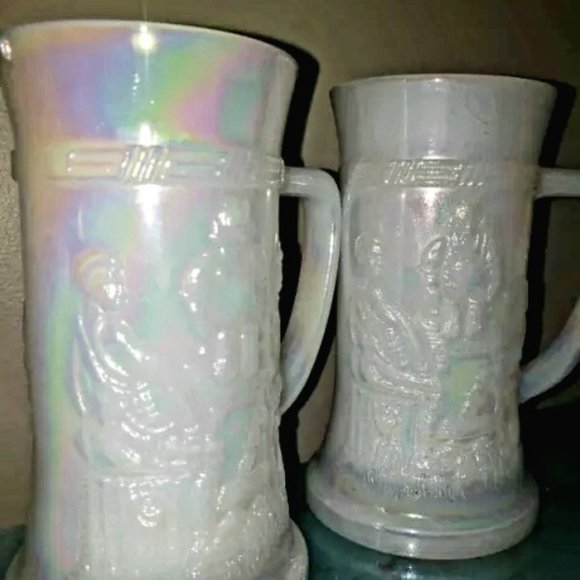 Set of 2 vintage antique BEER STEINS Beer Glasses Federal Milk Glass Carnival - Picture 2 of 5
